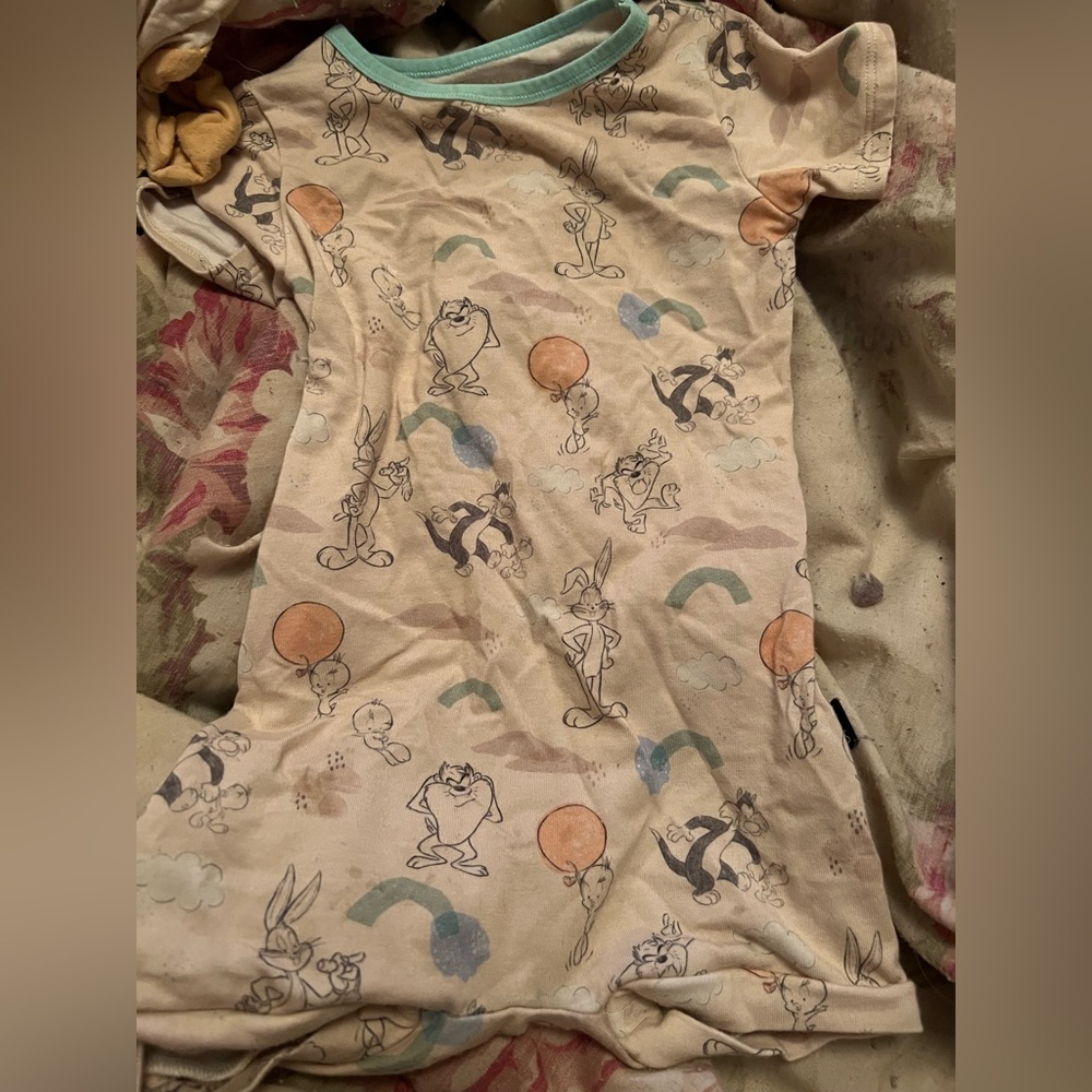 Looney tunes peek a booty Rags 6-12